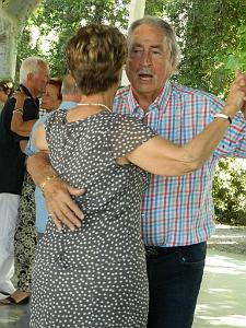 AOBR 2014 06 22 JUIN MARIGNANE REPAS PORCELET A LA BROCHE (210) par G Montaner